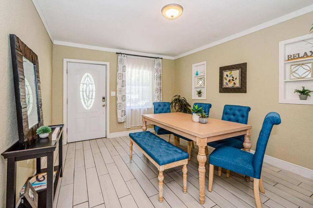 Beautiful Pool House In Old Seminole Heights! Villa Tampa Exterior photo